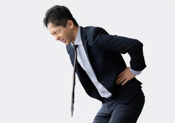 太もも裏の緊張が腰痛・ぎっくり腰を招く？