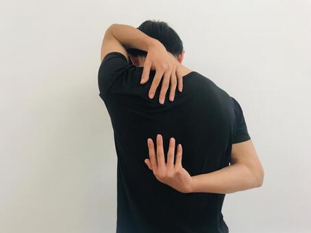 つらい背中の痛み